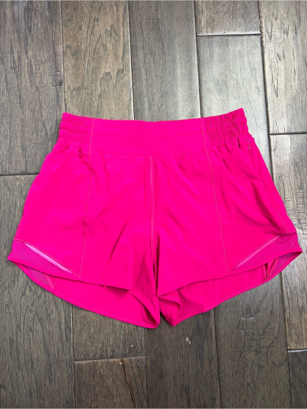 NEW Lululemon Hotty Hot High-Rise Lined Short 4" Pink Flare